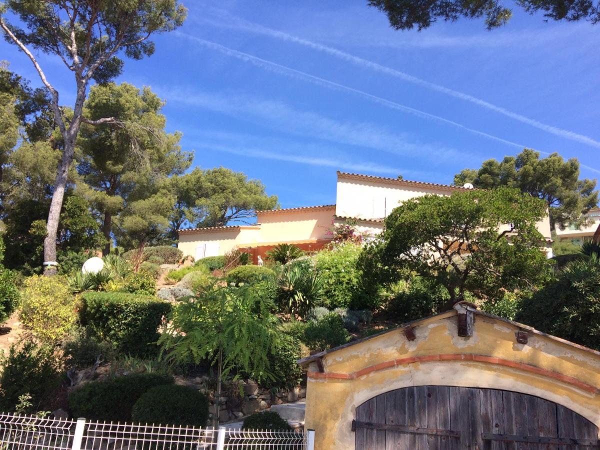 Les Bruyeres Bed & Breakfast Saint-Mandrier-sur-Mer Exterior photo