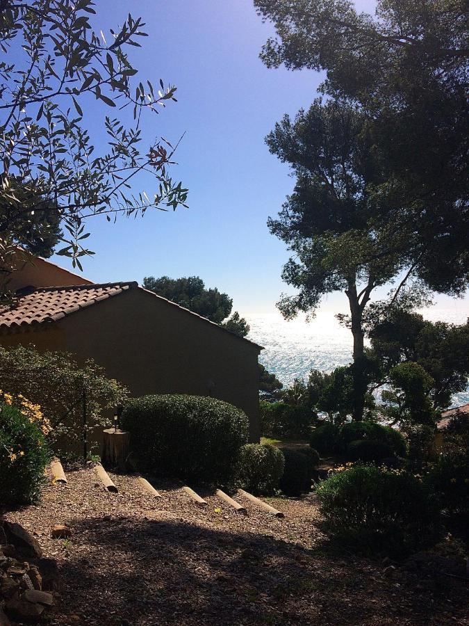 Les Bruyeres Bed & Breakfast Saint-Mandrier-sur-Mer Exterior photo
